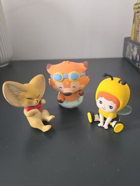 Set Of 3 Pop Mart And Finding Unicorn Vynil Figurines